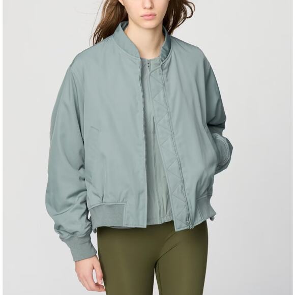 Uniqlo C Bomber Jacket in 53 Green - Picture 2 of 9